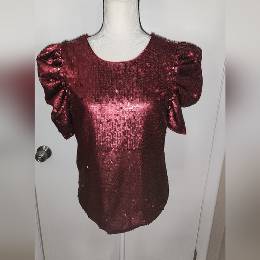 TCEC sequin top